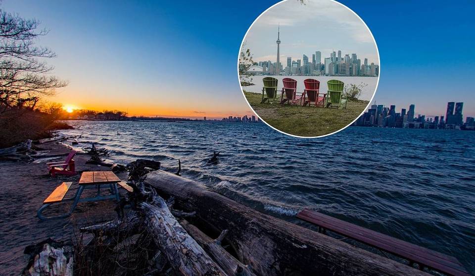 Three kilometres of wooden planks—the Beaches Boardwalk is where Toronto’s city ends and the water begins
