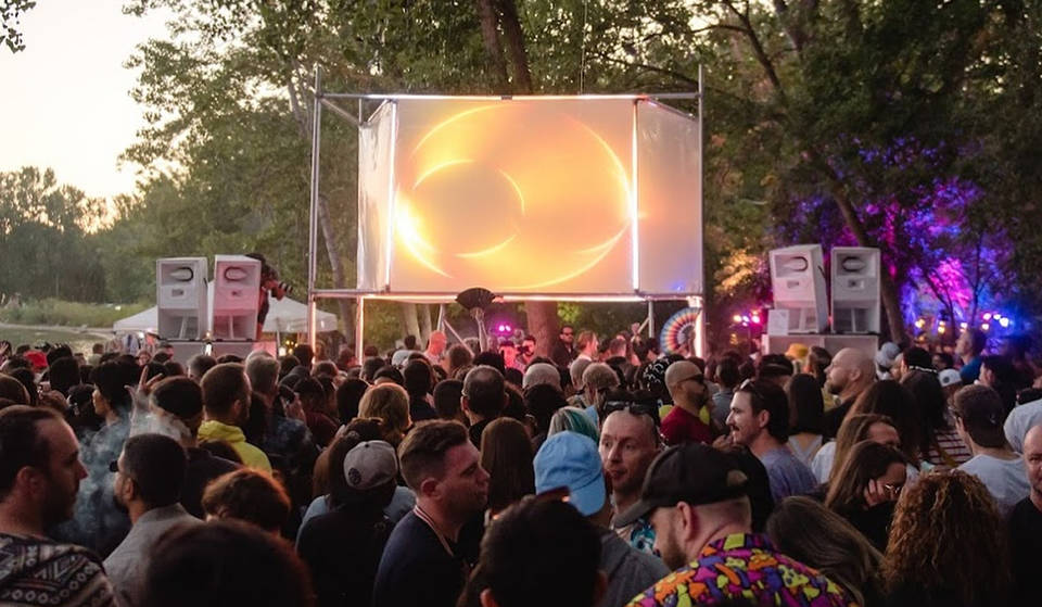 Cherry Beach, à Toronto, se transformera en une oasis de musique électronique avec des soirées dansantes hebdomadaires sur la plage cet été