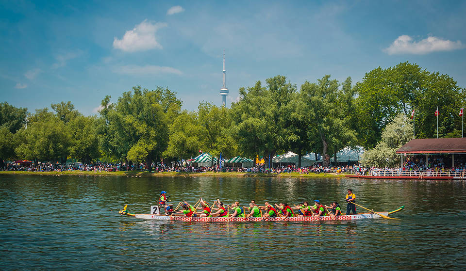 Toronto’s iconic Dragon Boat Festival returns to Centre Island this weekend – with free waterfront races and celebrations
