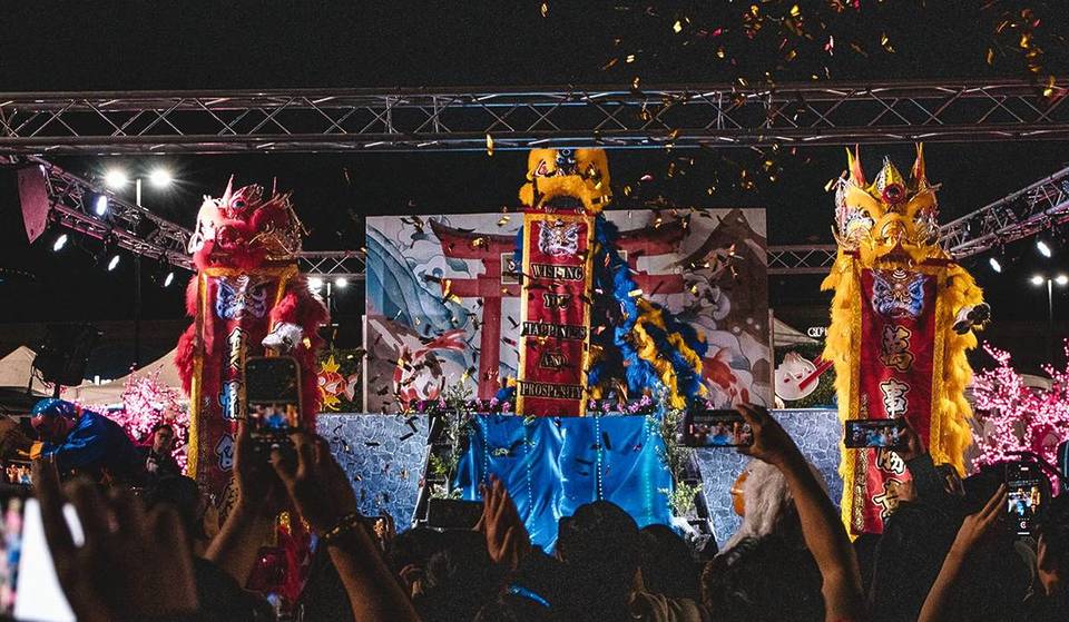 This massive free night market near Toronto is bringing food, lion dances, and live entertainment this week
