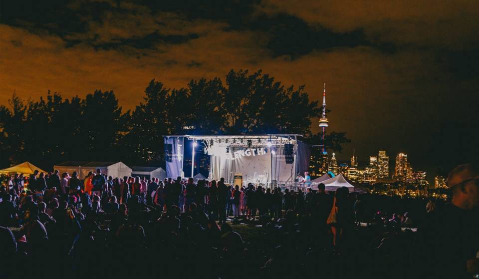 Un festival de musique entièrement gratuit s’installe sur les quais de Toronto en août prochain, avec deux scènes en plein air et un feu de camp