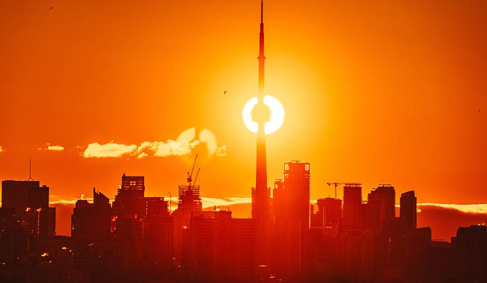 Environment Canada has issued a heat warning for Toronto as the humidex could reach 46 degrees this week