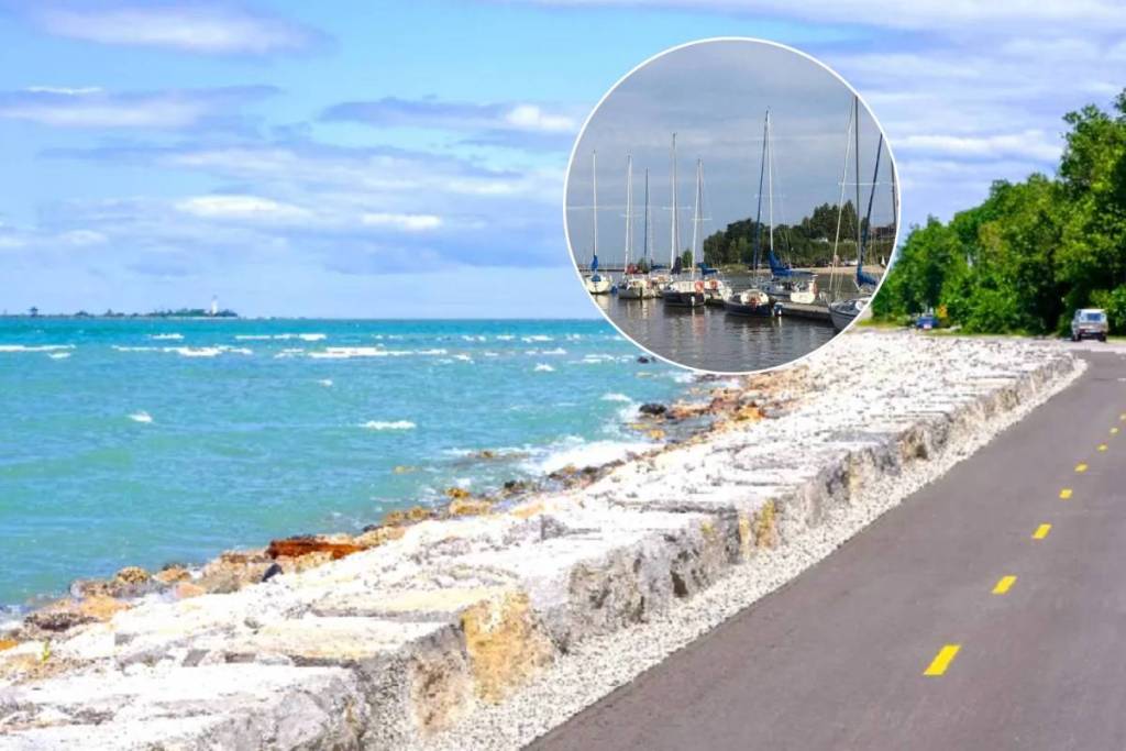 Cette charmante station balnéaire au bord du lac Huron, à 3 heures de Toronto, est connue pour ses balançoires emblématiques au bord de l’eau