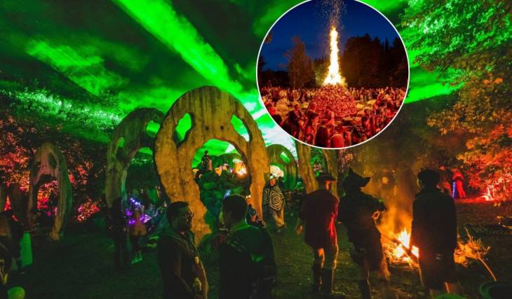 Ce parc de sculptures en plein air un peu inquiétant, situé à 2 h 30 au nord de Toronto, regorge de visages géants au milieu des bois