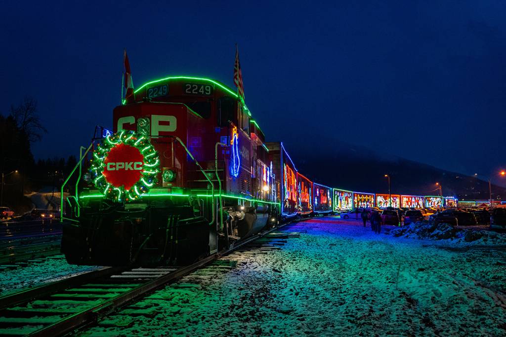 A festive holiday train covered in thousands of lights is bringing a free concert to Toronto next month