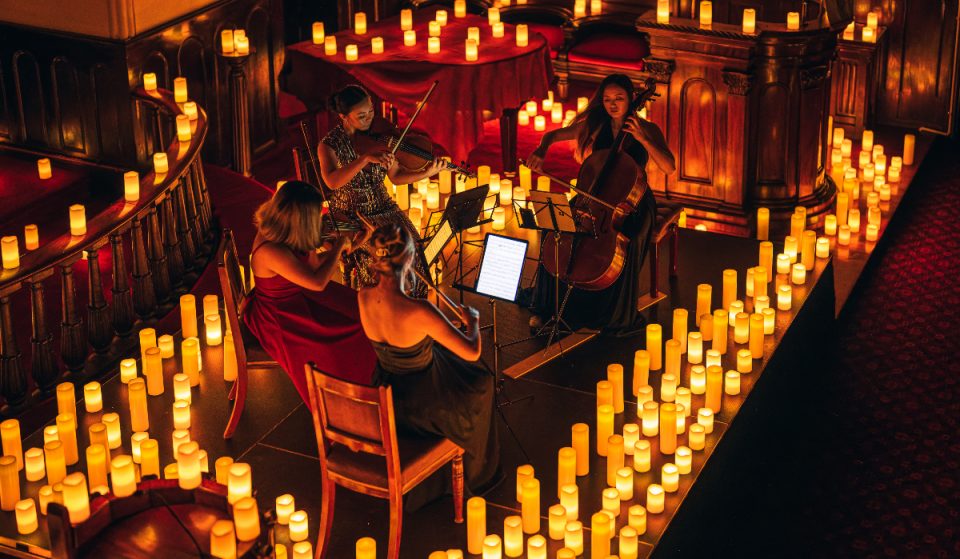 Magische Candlelight-Konzerte finden im Weisser Wind Theatersaal statt