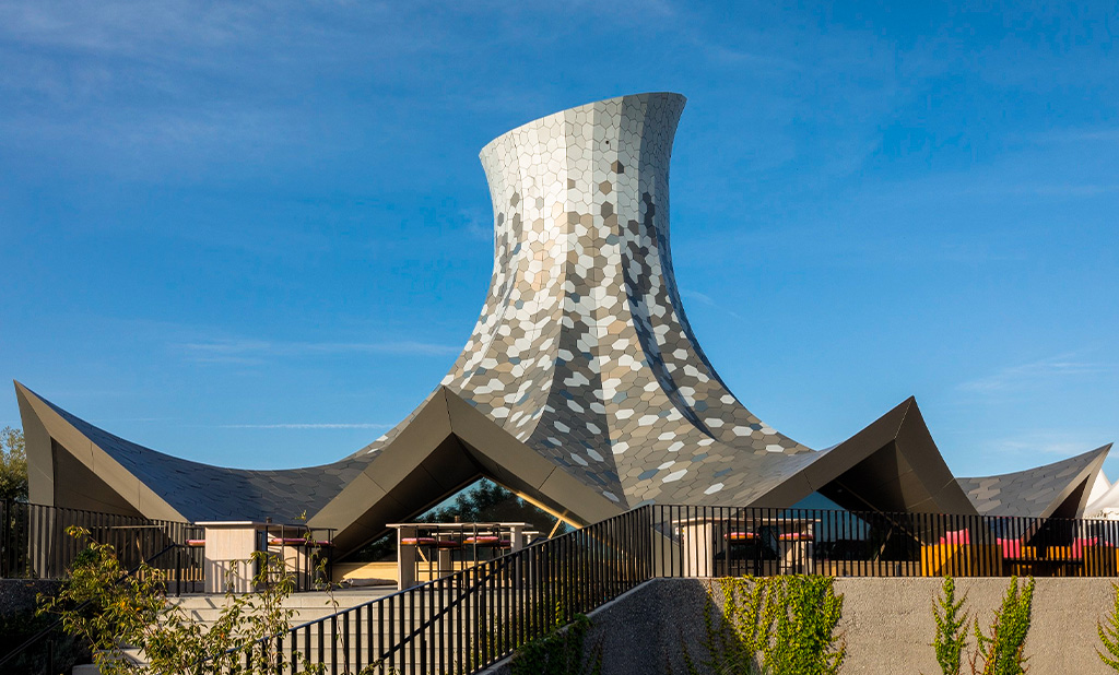 Außenfassade von Knies Zauberhut in Zürich