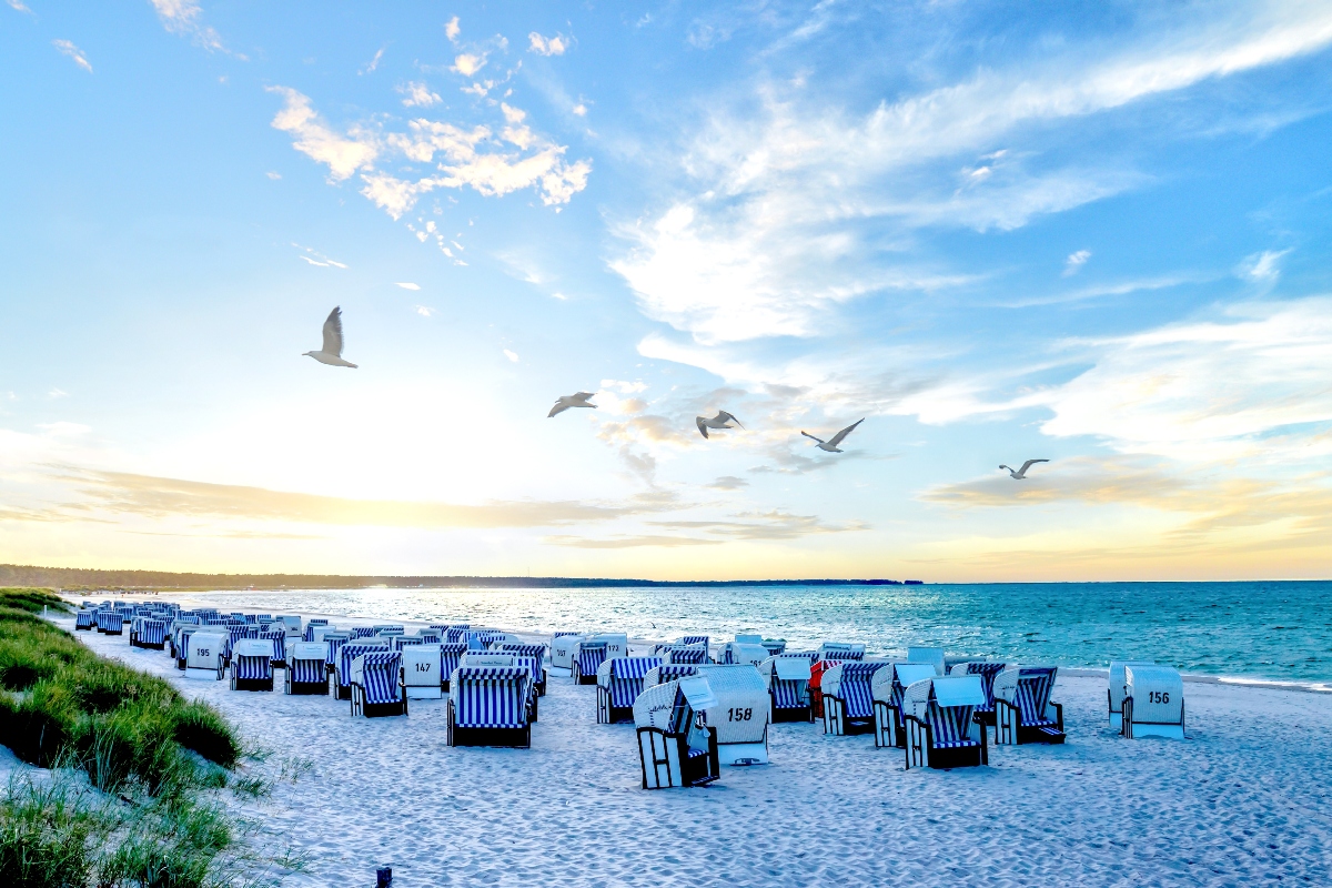 Deutschlands Paradiesstrand in unberührter Natur: Weißer Sand und kristallklares Wasser