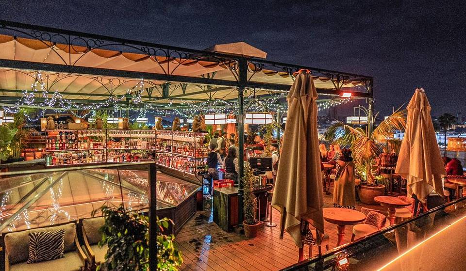 11 charming terraces, pubs and bars to go out for drinks in Seville