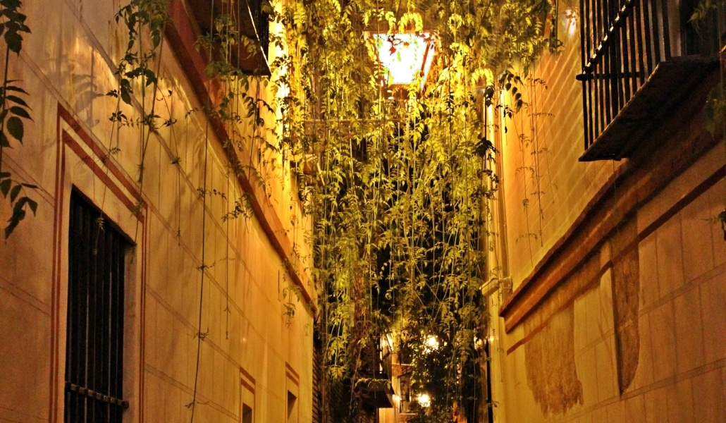 Calle Verde un rincón de magia e historia en la Judería