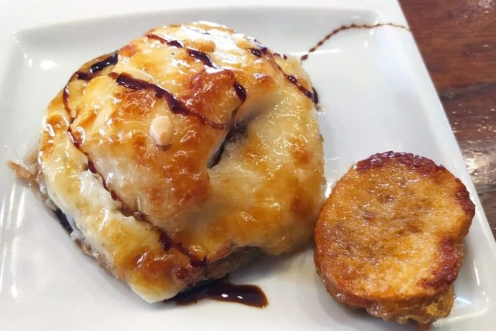 Torrija de bacalao Bodega Dos de Mayo