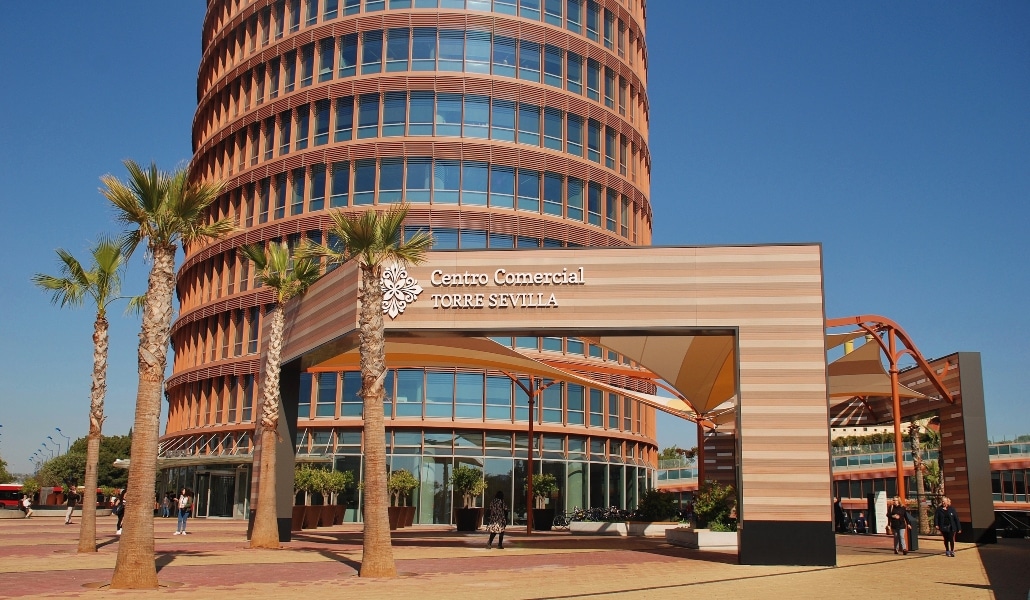 Torre Sevilla no cobrará el alquiler a los negocios durante el estado de alarma