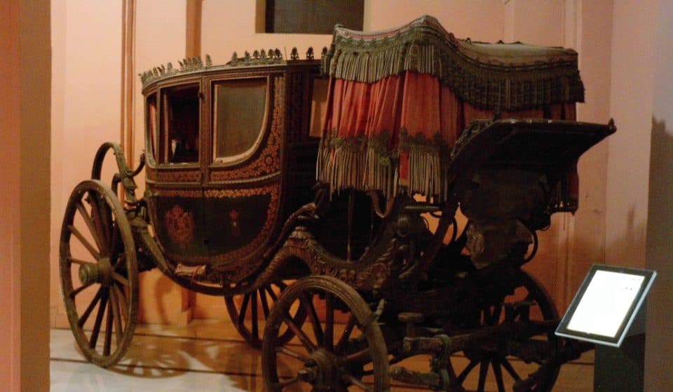 El Museo de Carruajes de Sevilla echa el cierre tras veinte años