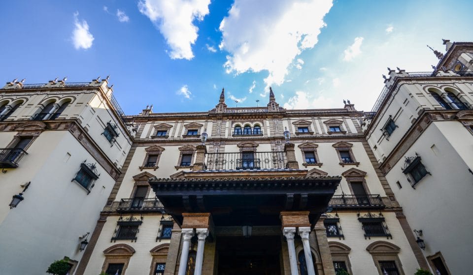 L’hôtel des célébrités à Séville que tu peux visiter sans y séjourner : « brunch » le dimanche dans son patio mudéjar et concerts pour 19 €