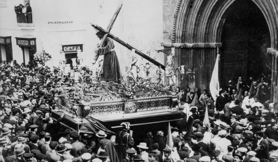 Recuperan la película sonora más antigua de la Semana Santa de Sevilla filmada por la Fox