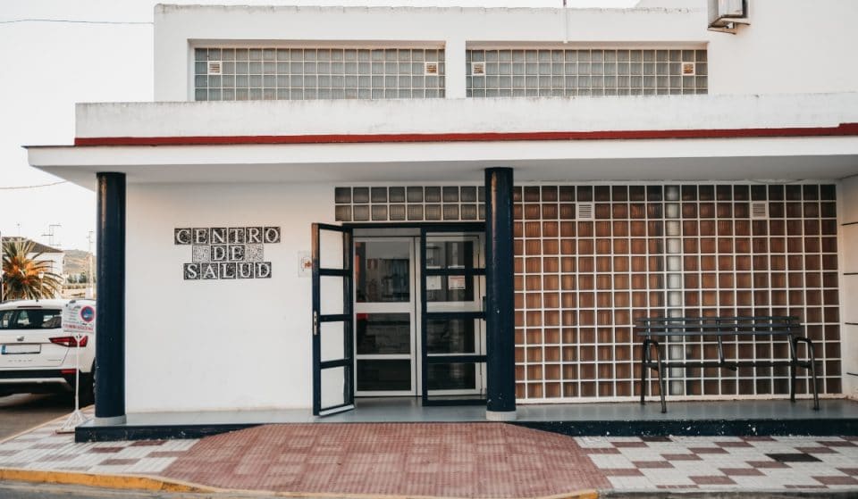 Los centros de salud de Andalucía vuelven a atender a los pacientes en persona