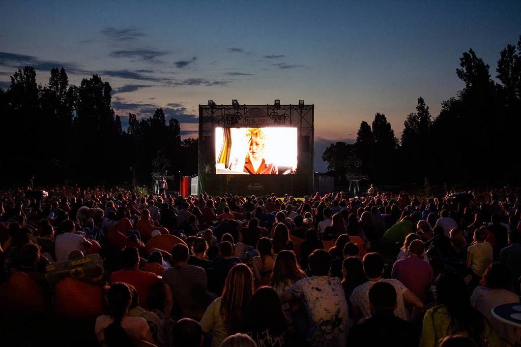 Cinémas d&rsquo;été 2025 à Séville : prix, horaires et programmation