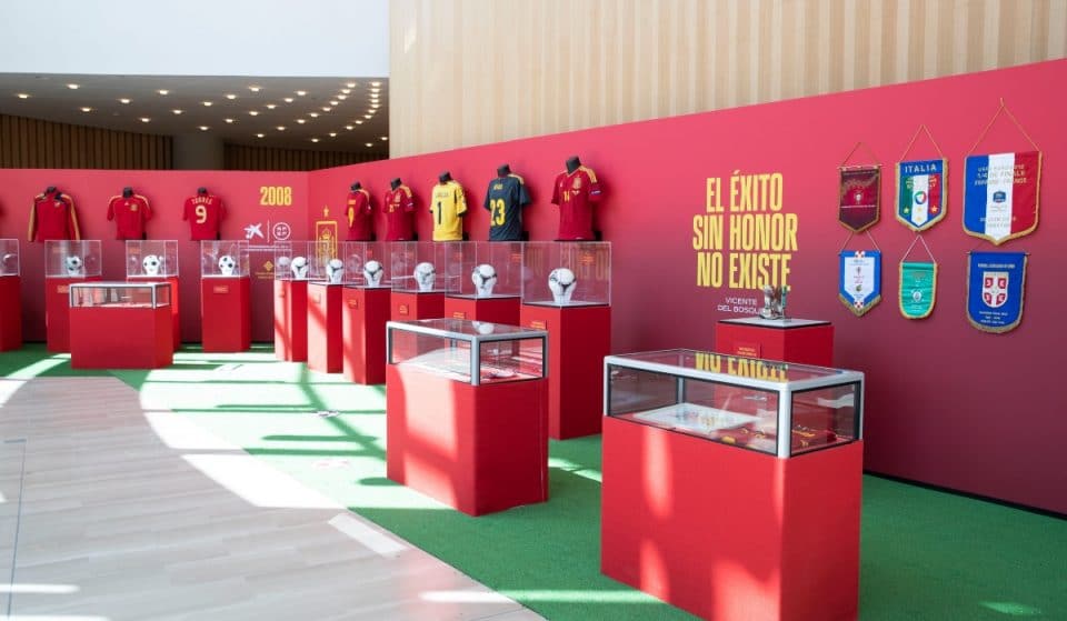 La exposición de la Selección Española de Fútbol que ha conquistado la Torre Sevilla
