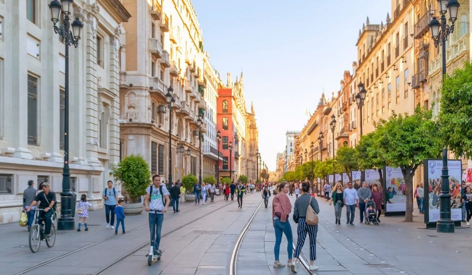 La Avenida de la Constitución acogerá un desfile de moda flamenca