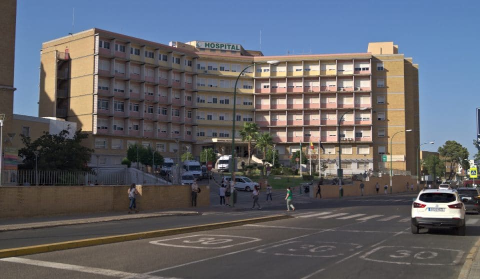 Andalucía estudia pedir el pasaporte Covid para acceder a hospitales y residencias