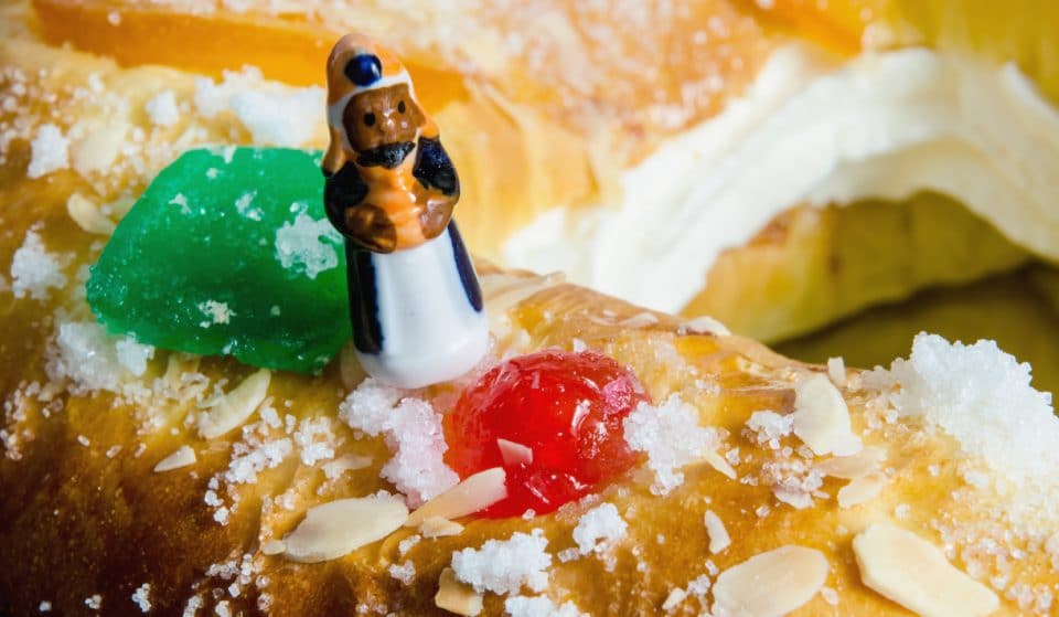 El roscón de Reyes gigante de Guillena se prepara para recibir a la Navidad