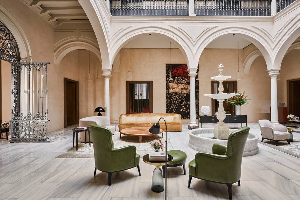 Los 17 hoteles más impresionantes de Sevilla: escapadas de lujo sin salir de la ciudad