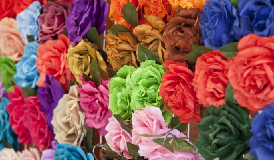 El Parque de María Luisa acoge el popular Zoco de Moda Flamenca