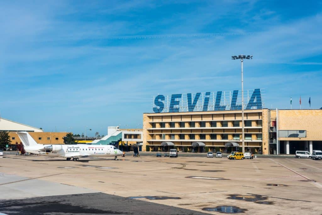 Seville Airport remodeling works SVQ