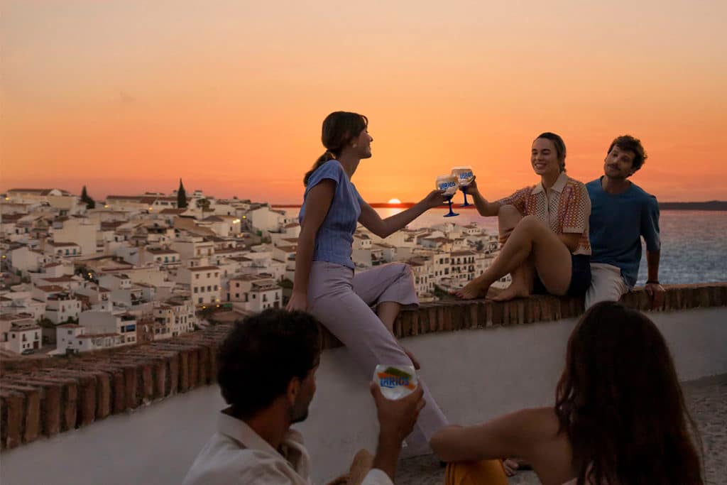 Atardeceres Larios: una gira de conciertos acústicos que arrancará en Sevilla