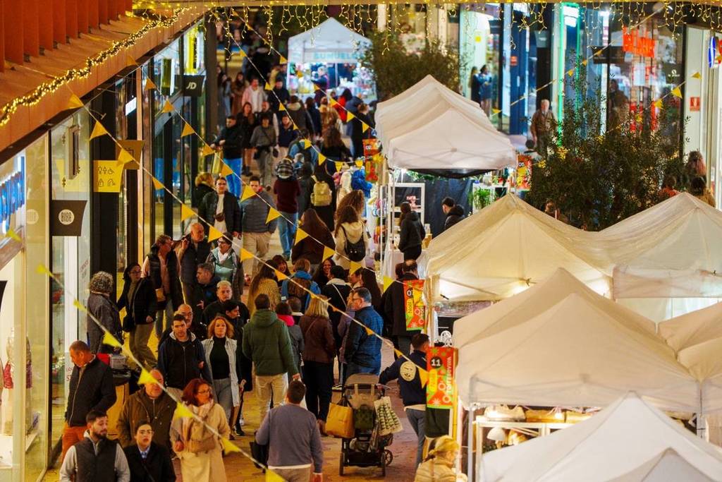 Torre Sevilla pop-up market