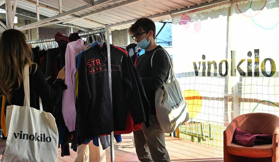 Un mercado de ropa vintage al kilo aterriza en las Setas este fin de semana