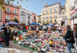 Antigüedades, arte y tesoros ocultos: guía definitiva de los mejores mercadillos para perderse en Sevilla