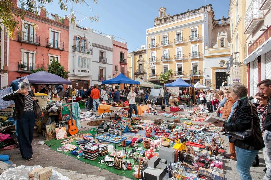 Marchés de Séville, le jeudi dans la rue Feria
