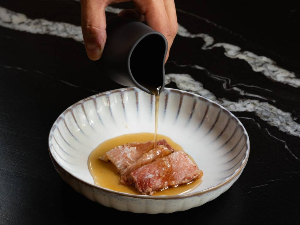 plato atún y caracoles