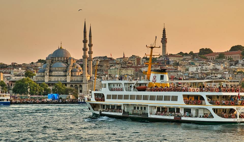 Seville launches air connection with Istanbul on Tuesday with direct flights from 70 €.
