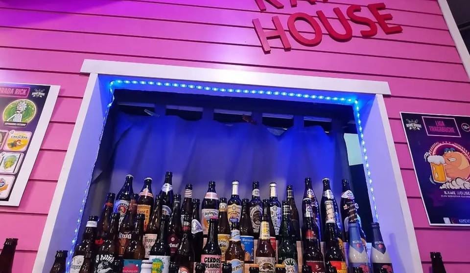 The 7 most original bars in Seville for alternative nights out.