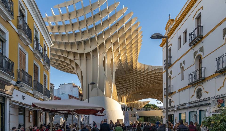 La Centuria, iconic local churros and calentitos in Las Setas, changes location