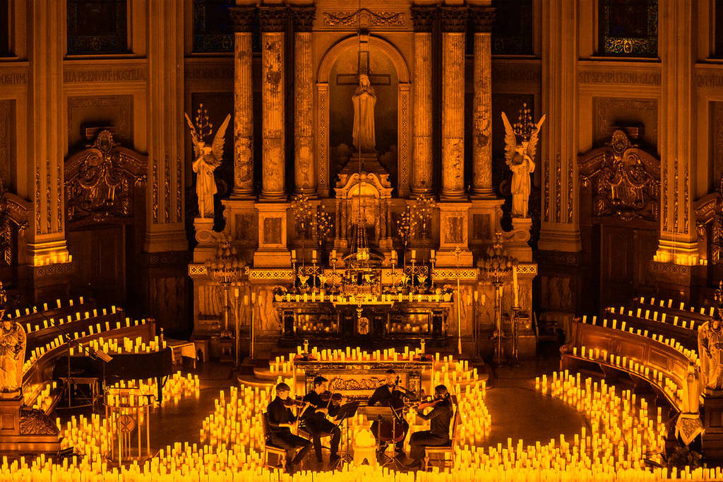 Candlelight trae a Sevilla melodías de amor y miles de velas para un San Valentín único