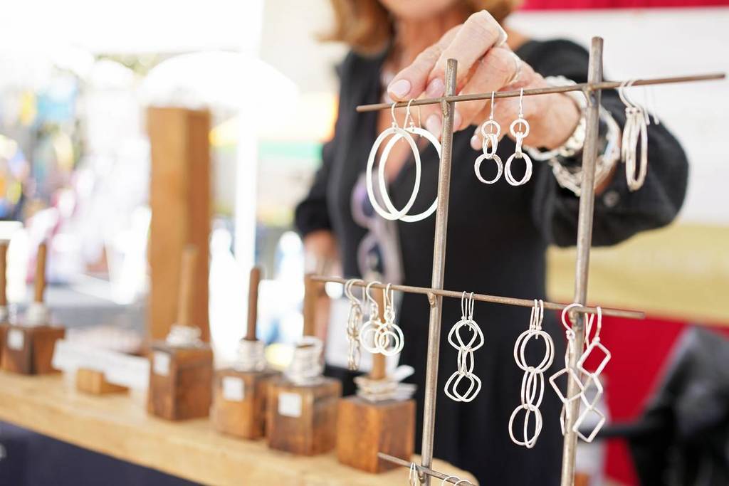Marché unique Foire Solidario Séville