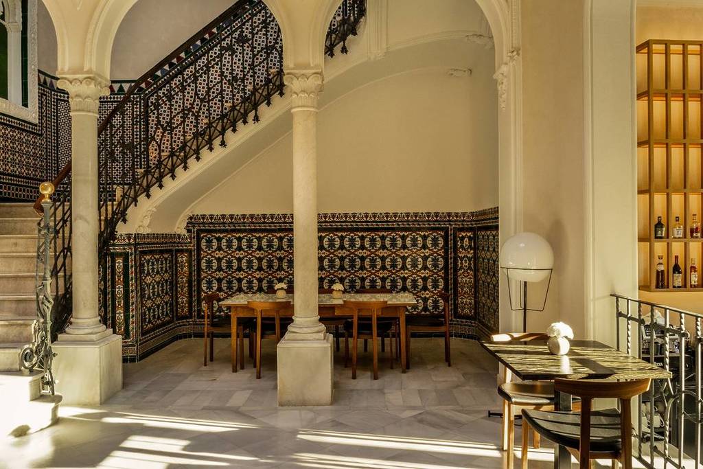 Interior Hotel Plaza