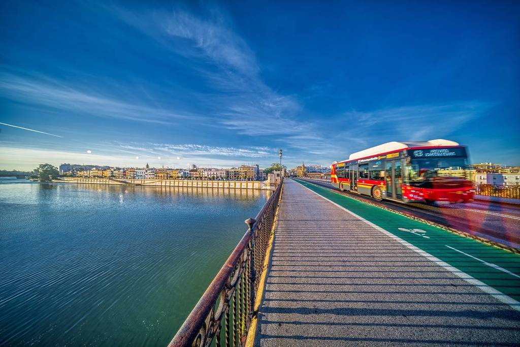 Bus Carte Tussam 11 € trajets illimités