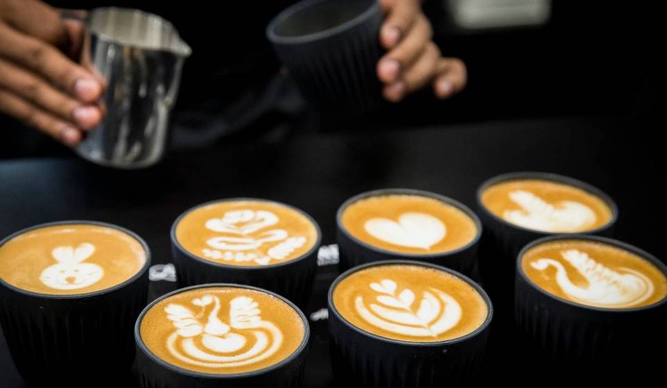 Guide des cafés spécialisés à Séville : 14 adresses où l&rsquo;on sert du café de première qualité.