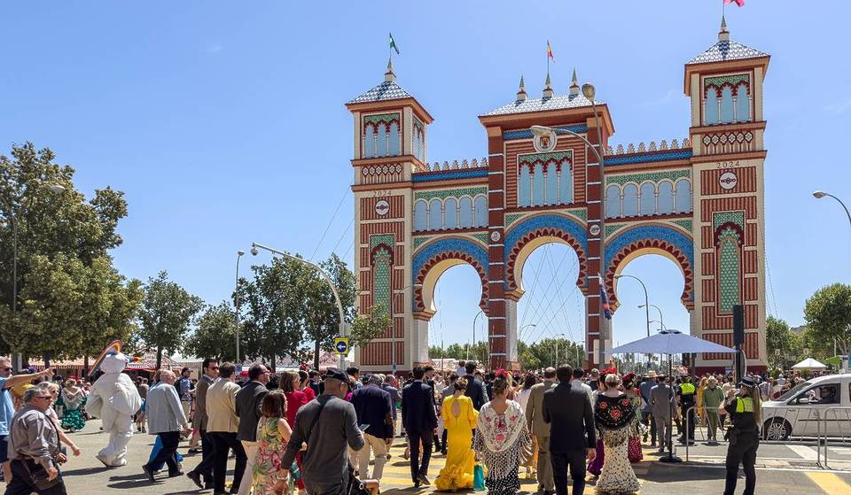Cortes de tráfico, cambios de sentido y accesos restringidos hasta el lunes en Sevilla por la Feria de Abril