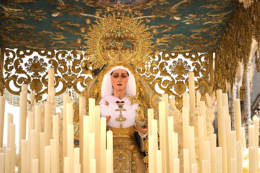 Virgin of La Consolación Brotherhood of La Sed curiosities Holy Wednesday