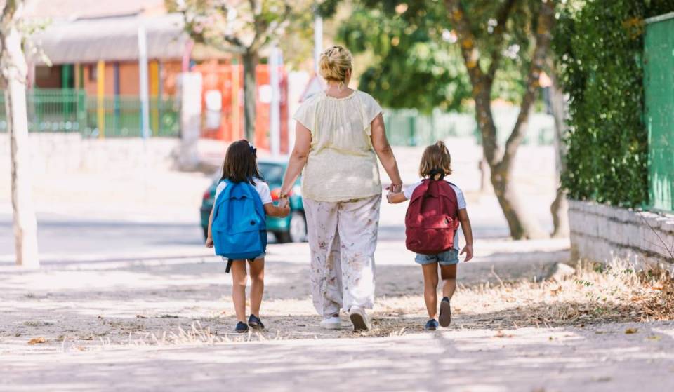 Le calendrier scolaire de l’Andalousie 2026-2027 : quand commencent les cours à Séville, les dates des jours fériés et les 17 jours de Noël