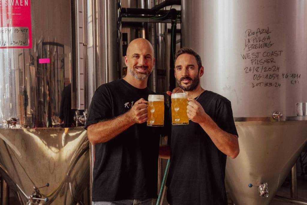 Río Azul, the Seville-based brewery, opens IMG_©Bernabé Bulnes_@NextGastro Río Azul Taproom-5