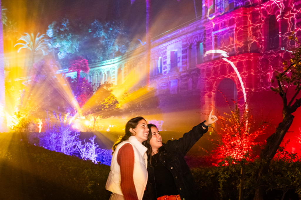 « Carmen » de Bizet s’empare des jardins du Real Alcázar de Séville : toutes les infos sur la nouvelle édition de Naturaleza Encendida à Séville