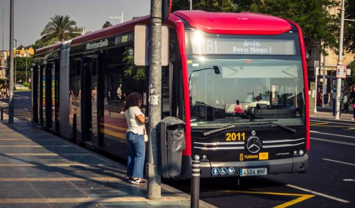 The Tranvibús already connects Torreblanca and Sevilla Este to downtown in 35 minutes: changes to other TUSSAM lines