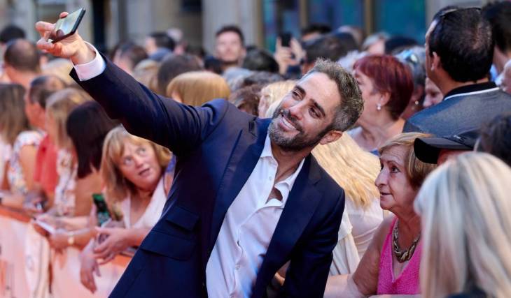The Seville Book Fair now has its opening speaker: TV host Roberto Leal will kick off the literary event in the Murillo Gardens