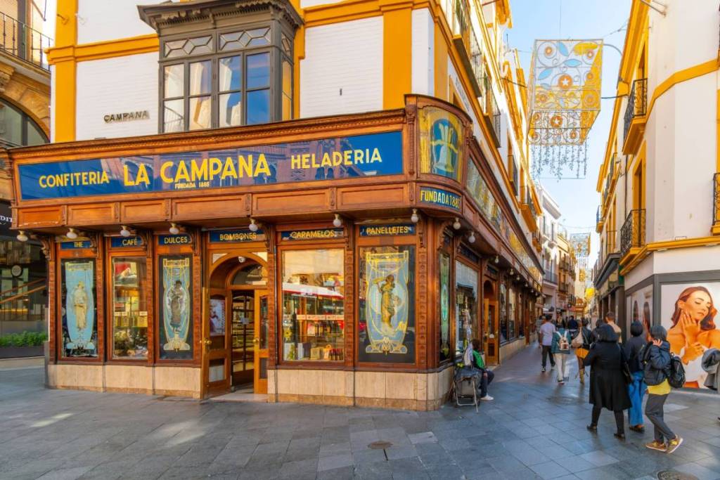 Confitería La Campana Sevilla (1)